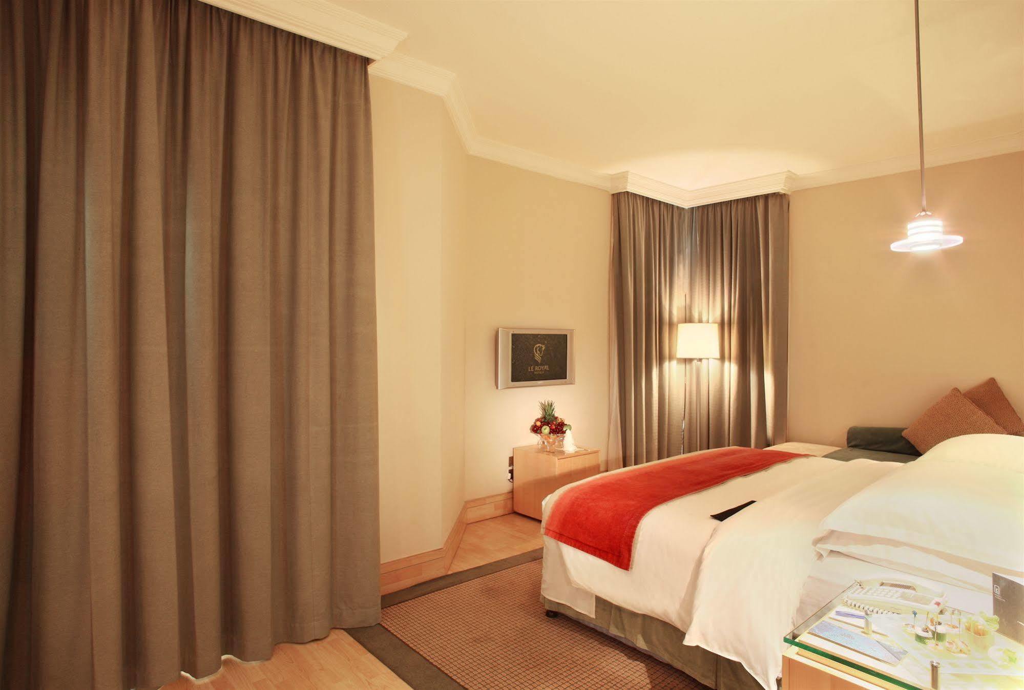 Le Royal Tower Hotel Kuwait City Exterior foto