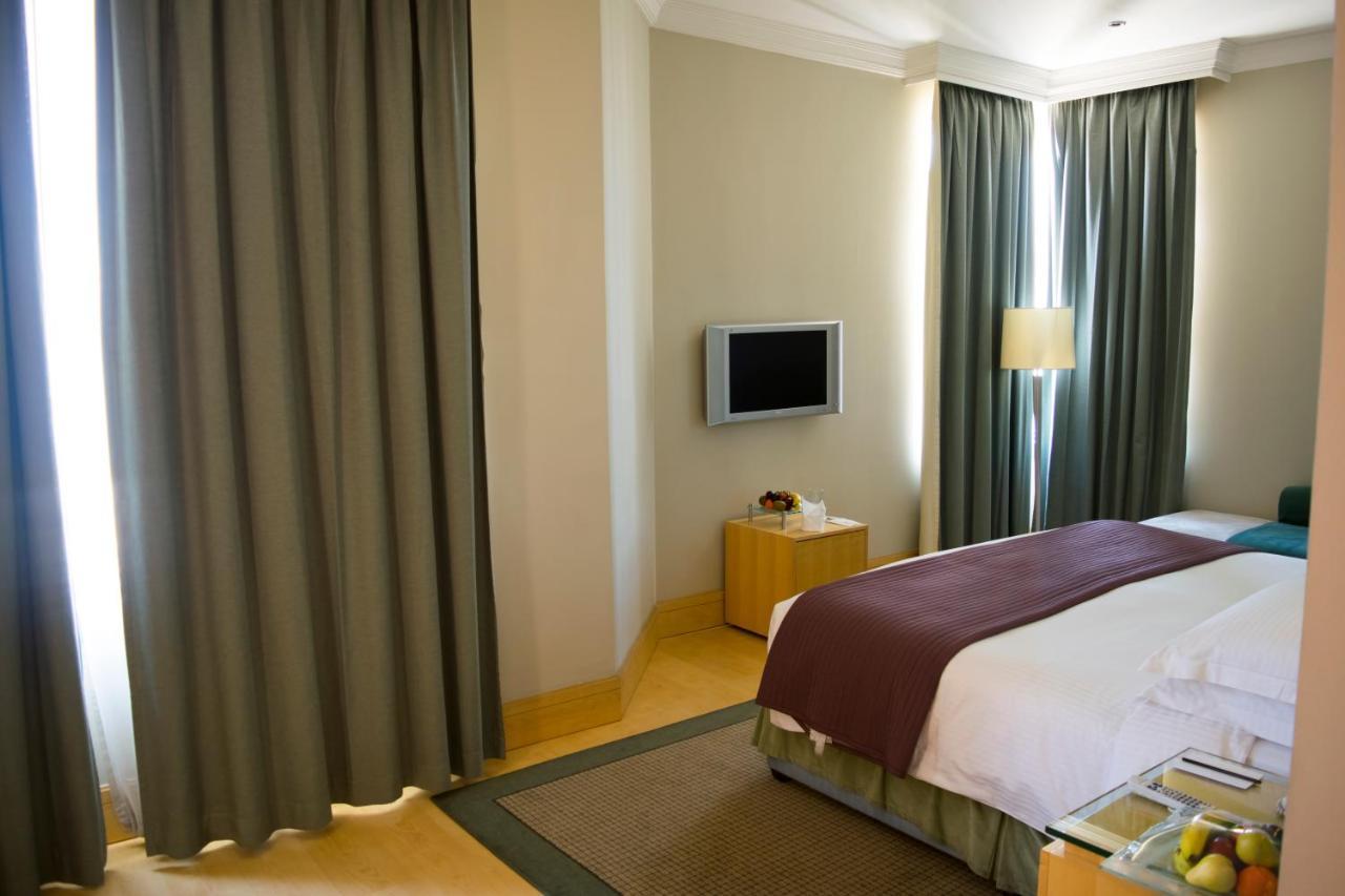 Le Royal Tower Hotel Kuwait City Exterior foto