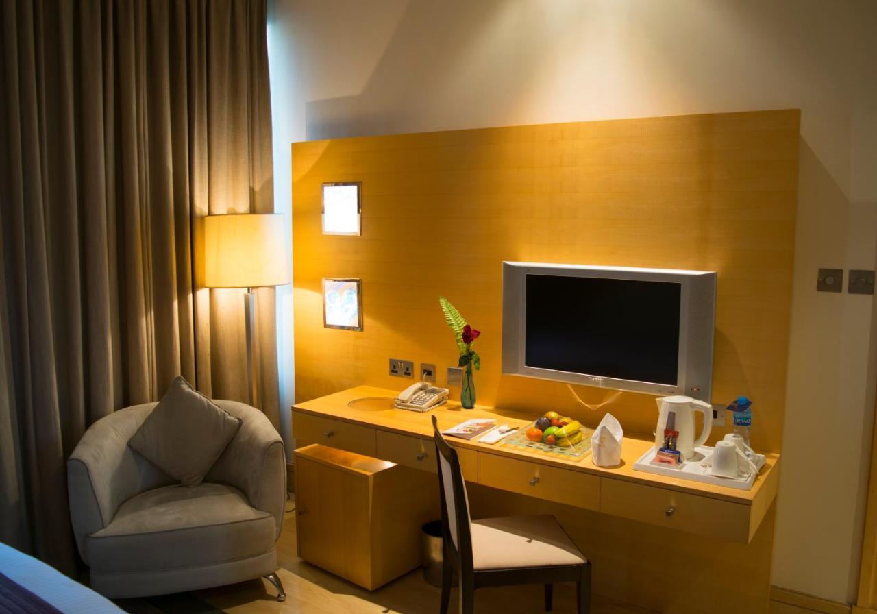 Le Royal Tower Hotel Kuwait City Exterior foto